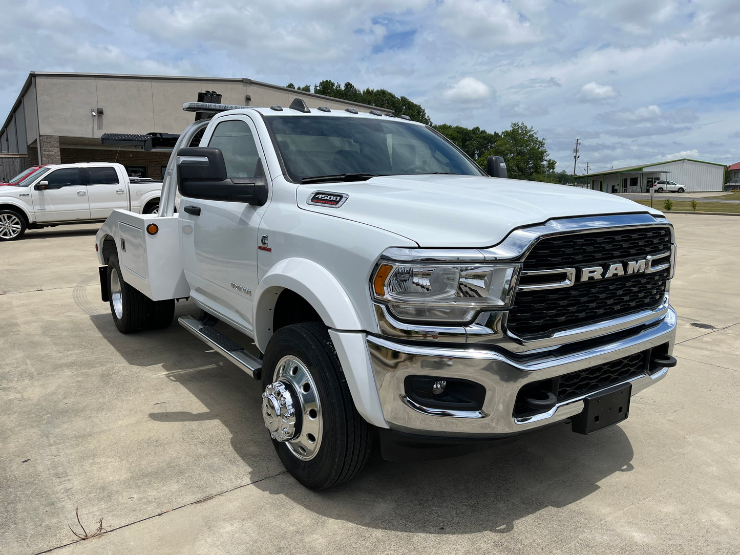 2024 RAM 4500 810 VULCAN CALL OR EMAIL FOR CLOSE OUT PRICING