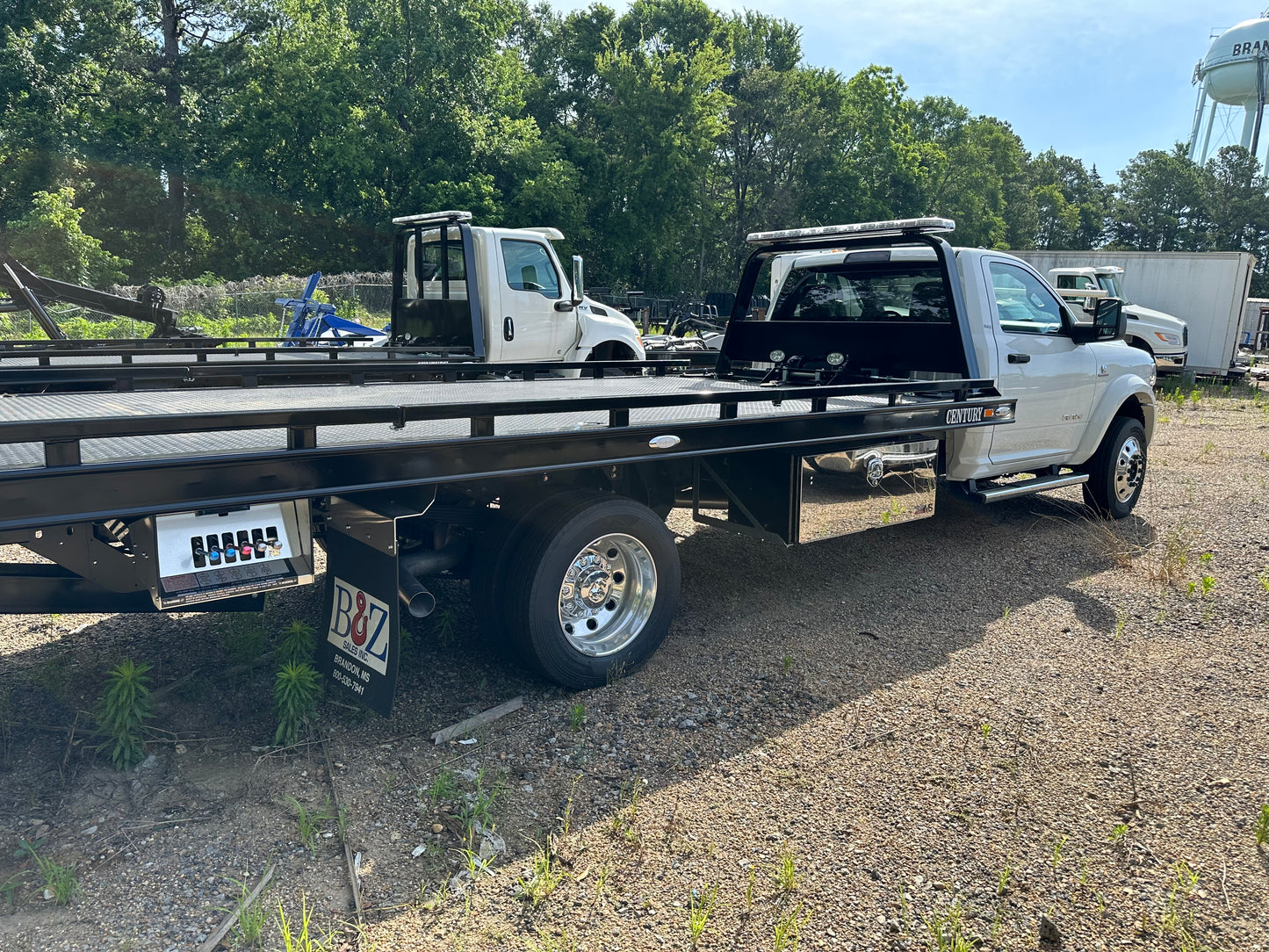 2023 Ram 5500 19.5 CENTURY CALL OR EMAIL FOR CLOSE OUT PRICING