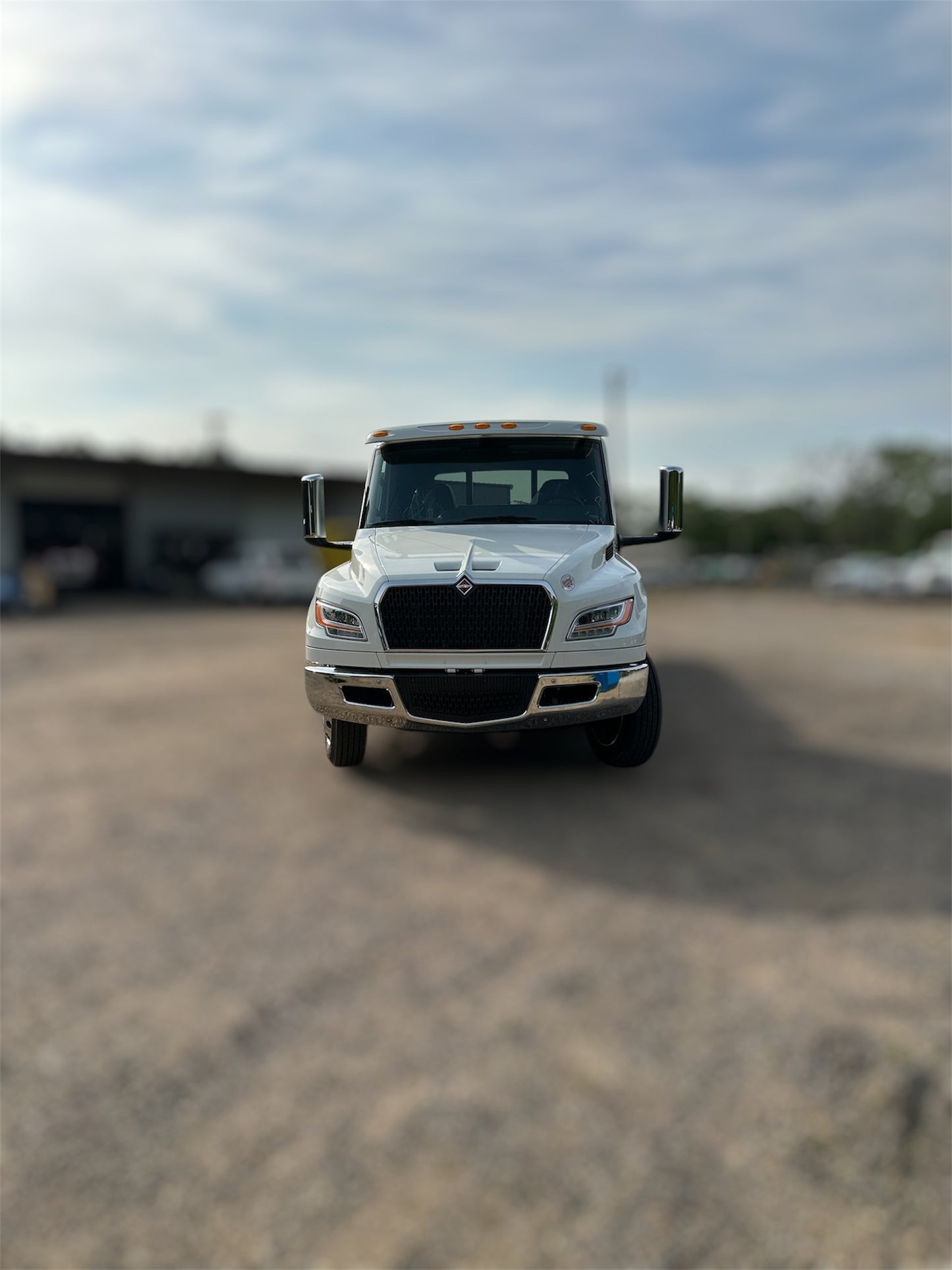 2025 INT MV-X 21' CENTURY